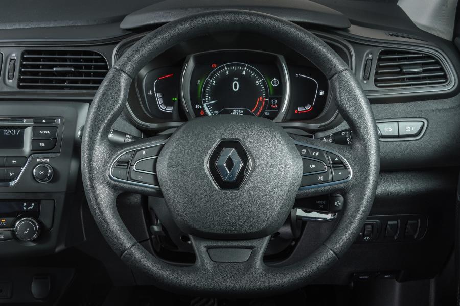 Панель приборов Renault Kadjar XP 2017 года  (ZA) (фото 2 из 20)